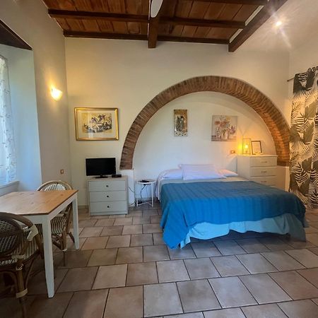 B&B La Fucinaia Pet Friendly Adults Only Campiglia Marittima Luaran gambar